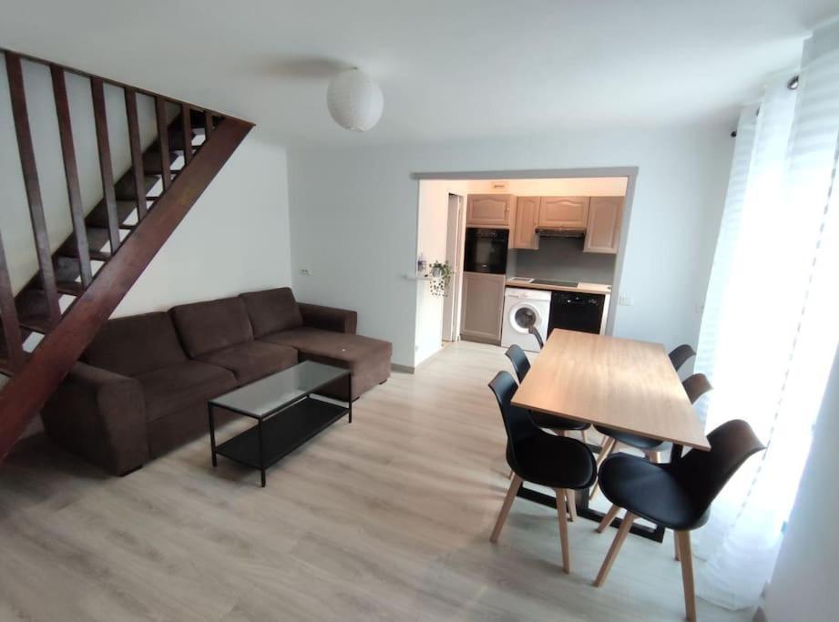 Duplex Cosy Apartman Gonesse Kültér fotó